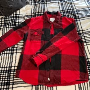 American Eagle Flannel Men’s Large